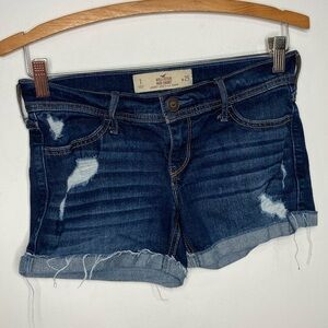 Hollister midi shorts distressed jean shorts size 25‎